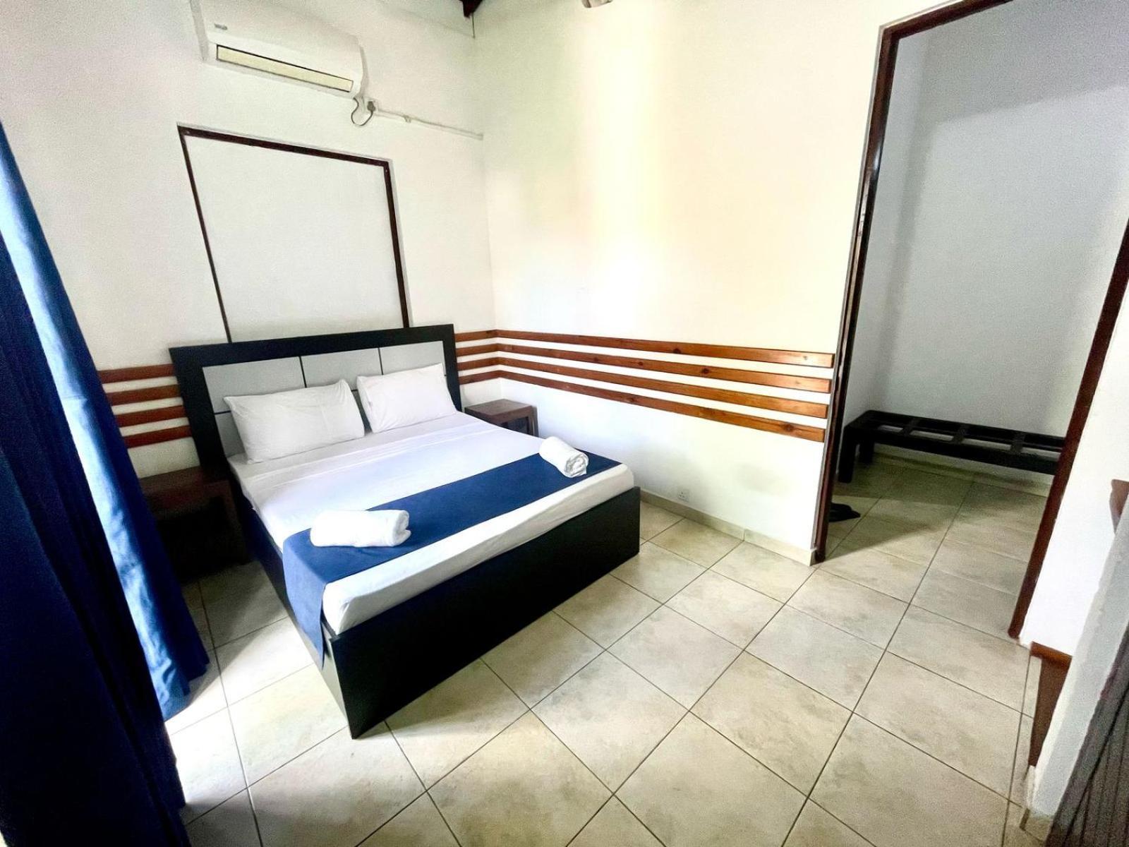 Hotel One Sixty Дехивала-Маунт-Лавиния Экстерьер фото